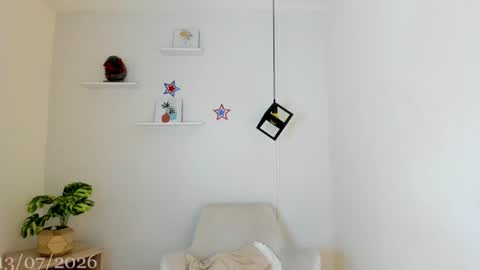 Eliana online show from 07-14-26, 02:05