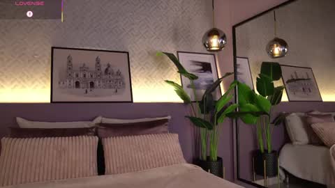 Elle Diane online show from 04-22-26, 10:44