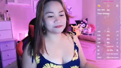 Snapshot of elleelle123 chatting on 04-27-26, 01:47 Ann online show from 04-27-26, 01:47