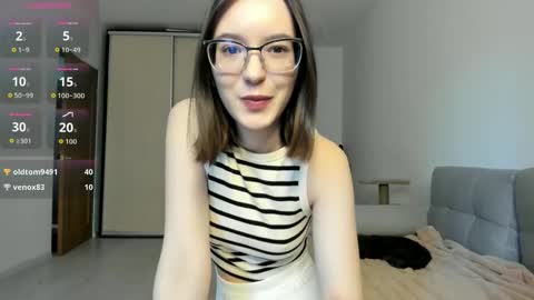 Snapshot of elli_lane chatting on 05-16-26, 05:37 elli_lane online show from 05-16-26, 05:37