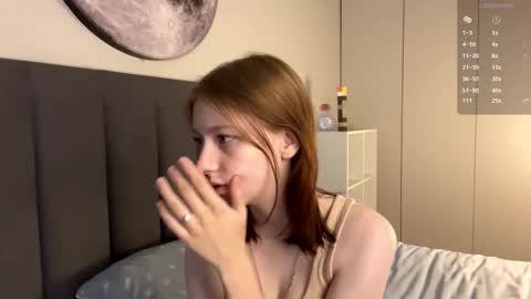 Ellie online show from 09-24-25, 07:12