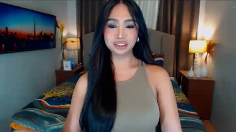 Snapshot of elliecummers chatting on 01-09-25, 06:15 ellie online show from 01-09-25, 06:15