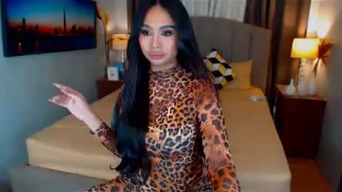 Snapshot of elliecummers chatting on 01-28-25, 12:47 ellie online show from 01-28-25, 12:47