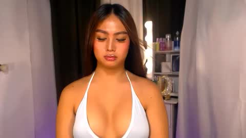 ellie online show from 04-24-26, 04:31