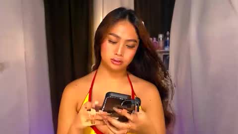 ellie online show from 04-25-26, 06:16