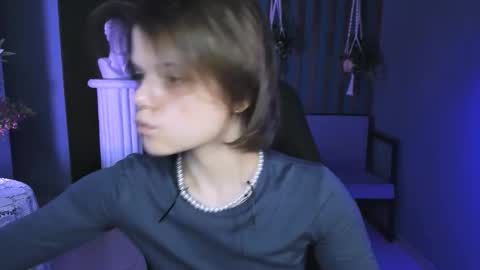 elliemurler online show from 10-17-25, 09:12