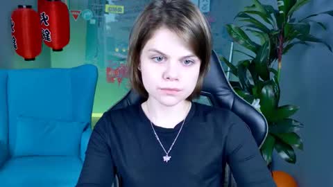 elliemurler online show from 11-21-25, 09:08