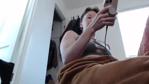 Ellie Rowyn online show from 05-05-26, 07:22