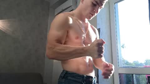 elliot_muscle04 online show from 07-18-26, 03:38