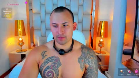 E L L I O T    V E L E Z online show from 10-17-25, 08:22