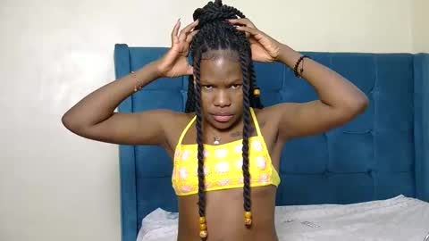 Snapshot of elllanna chatting on 05-31-26, 10:55 elllanna online show from 05-31-26, 10:55