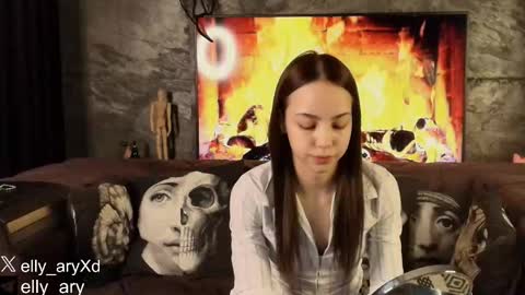 elly_ary online show from 02-27-26, 08:20