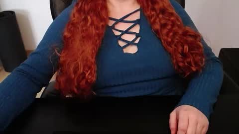 Elly online show from 04-21-26, 03:07