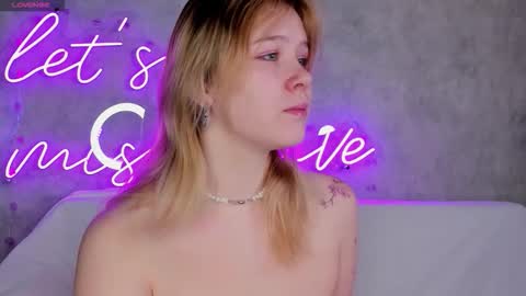 ellya_castro online show from 09-25-25, 12:03