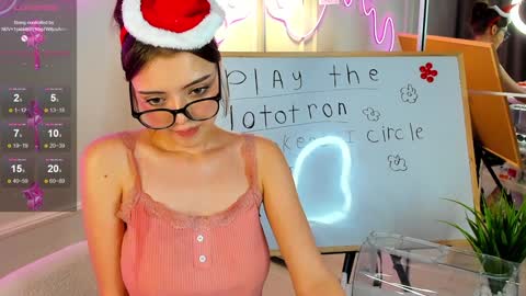 Snapshot of ellyford chatting on 12-03-24, 08:17 Elly online show from 12-03-24, 08:17