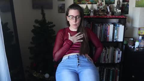 Snapshot of ellynaomi chatting on 01-04-25, 07:23 Elly Naomi online show from 01-04-25, 07:23