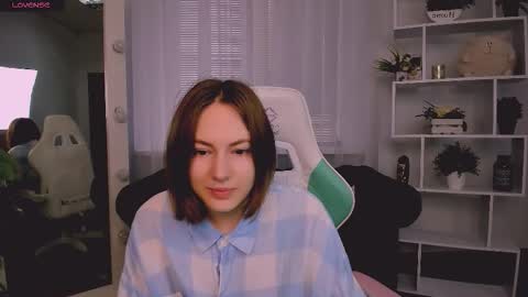 elma_lily online show from 11-05-25, 07:41