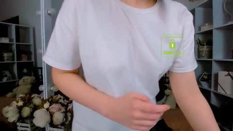 elma_lily online show from 11-29-25, 06:49