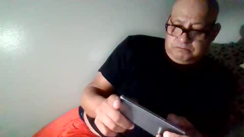 elmario24 online show from 11-16-25, 11:49