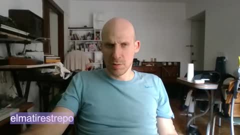 Snapshot of elmatirestrepo chatting on 09-17-25, 07:37 Mati Restrepo online show from 09-17-25, 07:37