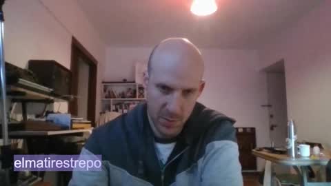 Snapshot of elmatirestrepo chatting on 09-19-25, 07:25 Mati Restrepo online show from 09-19-25, 07:25