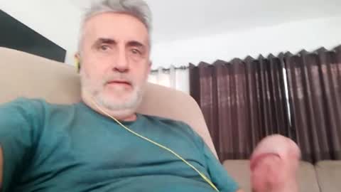 Snapshot of elmejorfvb2 chatting on 02-13-25, 07:31 fer online show from 02-13-25, 07:31