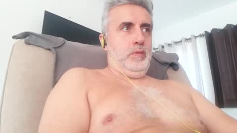 Snapshot of elmejorfvb2 chatting on 02-26-25, 04:03 fer online show from 02-26-25, 04:03