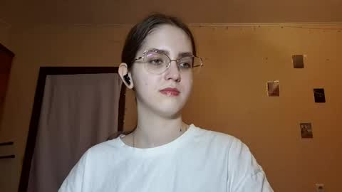 Kate online show from 04-26-26, 02:15