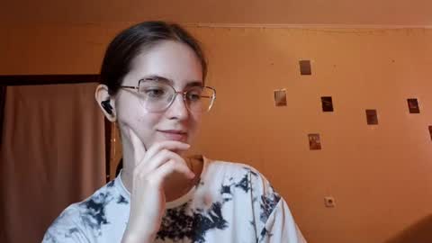 Kate online show from 06-09-26, 10:49