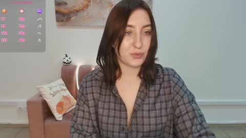 Snapshot of elmirapowers chatting on 12-07-24, 12:35 elmirapowers online show from 12-07-24, 12:35