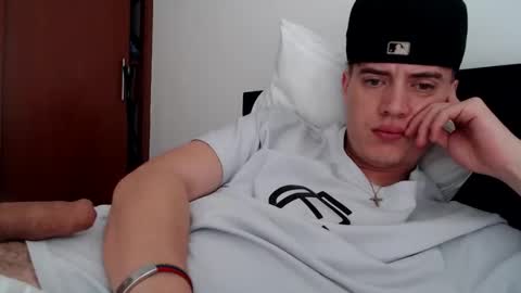 elmono33 online show from 12-26-24, 04:14