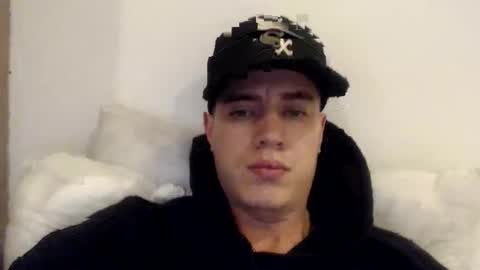 elmono33 online show from 02-08-25, 09:04