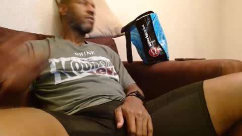 My name is Elmore. Please say hello I like to chat with you. If you have requests or dirty talk please use tip online show from 02-04-25, 03:33