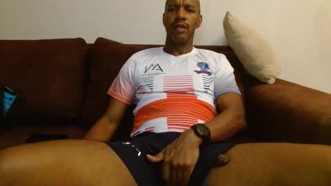 My name is Elmore. Please say hello I like to chat with you. If you have requests or dirty talk please use tip online show from 02-27-25, 05:24