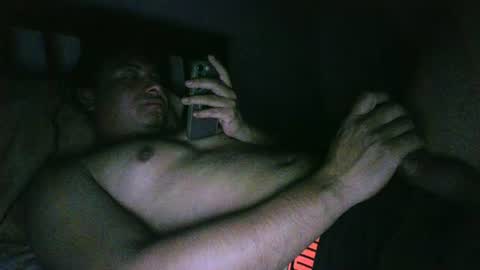 Estoy usando Telegram  online show from 07-03-26, 03:57
