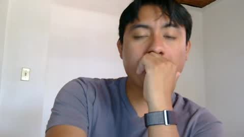Estoy usando Telegram  online show from 07-18-26, 08:01