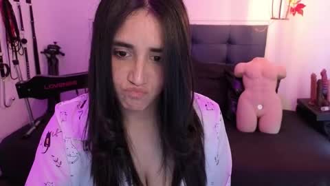 elowen_halley1 online show from 10-12-25, 07:13