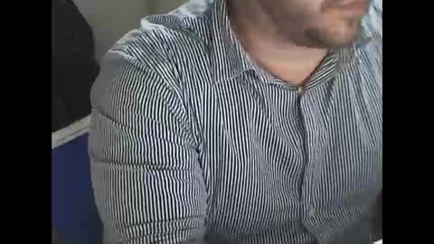 elpeladilla online show from 11-22-25, 03:16