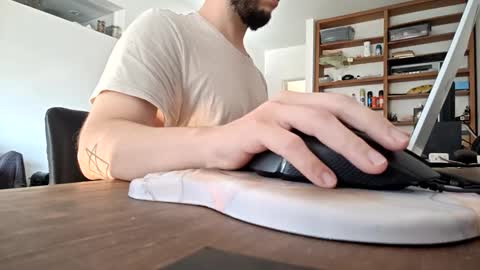 elriclust online show from 04-04-26, 06:38