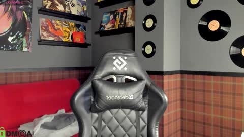 elsa_carterr online show from 12-05-25, 09:29