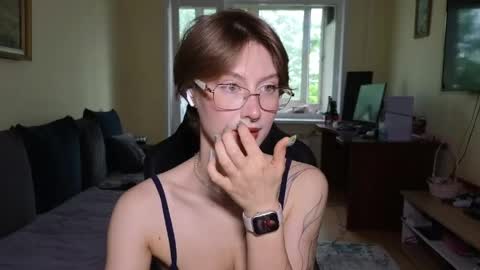 Snapshot of elsaangel chatting on 05-29-26, 03:15 elsaangel online show from 05-29-26, 03:15