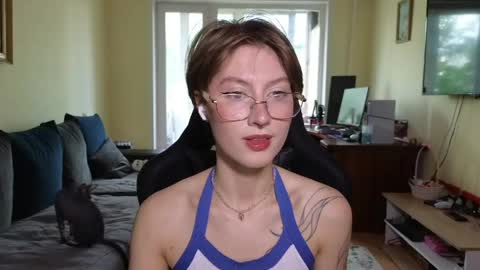 Snapshot of elsaangel chatting on 05-30-26, 04:42 elsaangel online show from 05-30-26, 04:42
