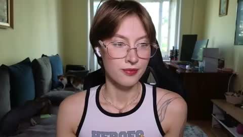 Snapshot of elsaangel chatting on 06-11-26, 02:22 elsaangel online show from 06-11-26, 02:22