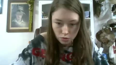 Elsie Rain online show from 09-14-25, 05:39