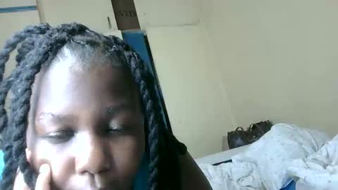 flo online show from 10-18-25, 08:15