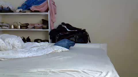 flo online show from 11-07-25, 09:09