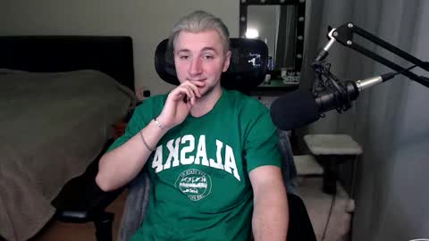 Elvin Vaenight online show from 11-13-25, 11:03