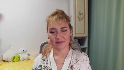 Snapshot of elviraforyou chatting on 12-02-24, 07:14 Elvira online show from 12-02-24, 07:14