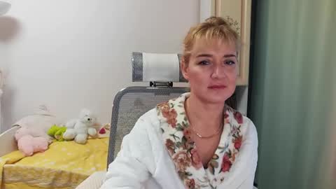 Snapshot of elviraforyou chatting on 12-03-24, 09:33 Elvira online show from 12-03-24, 09:33