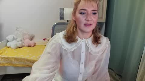 Snapshot of elviraforyou chatting on 12-06-24, 07:54 Elvira online show from 12-06-24, 07:54